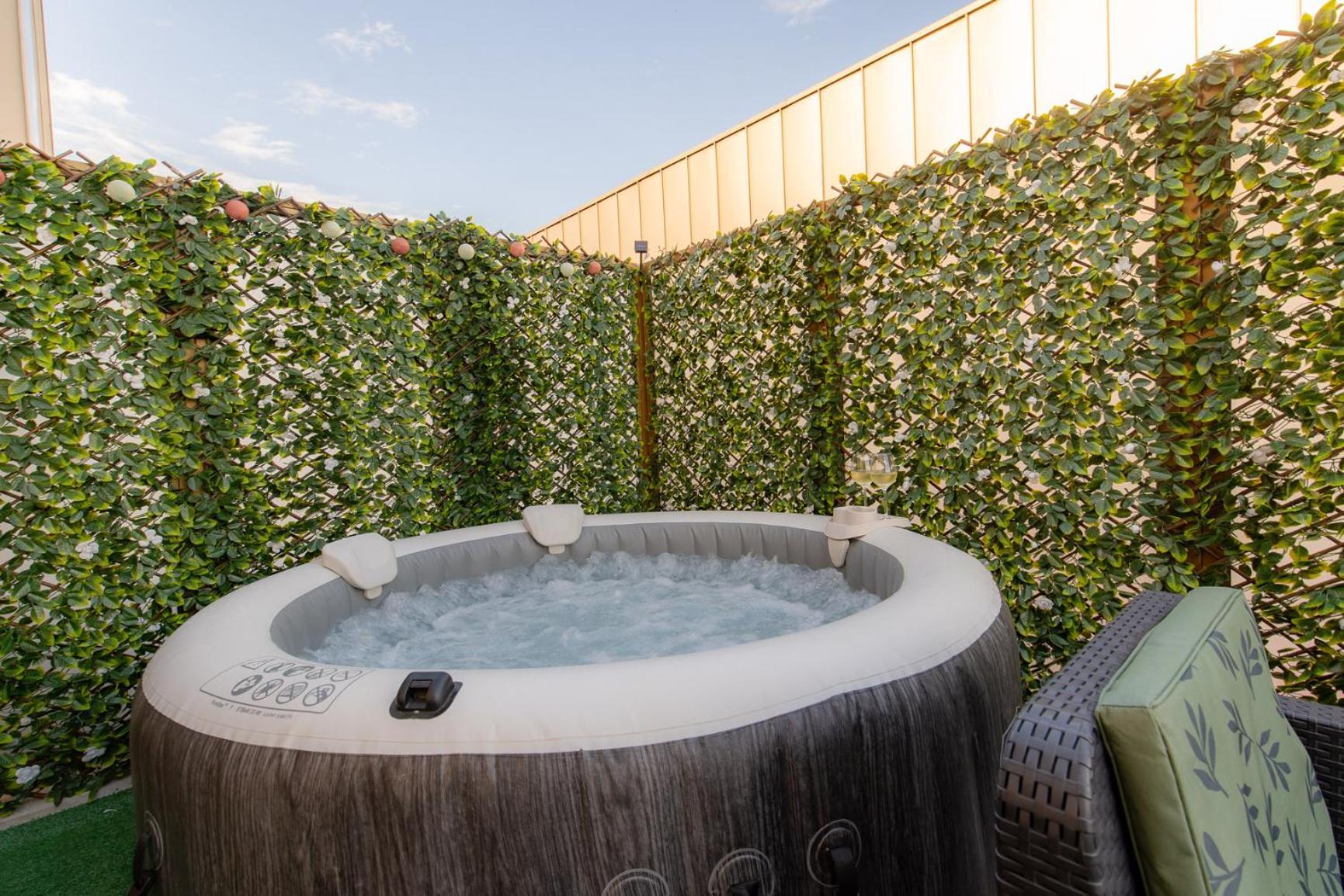 Le Petit Sesame Cosy Stade De France Jacuzzi Wifi Terrasse Parking Saint-Denis (Seine-Saint-Denis)